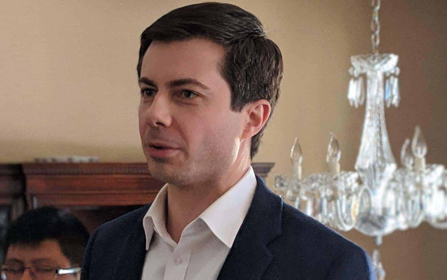 The 5 Most Interesting Takeaways From Pete Buttigieg's Interview About His Faith ...1559 x 977