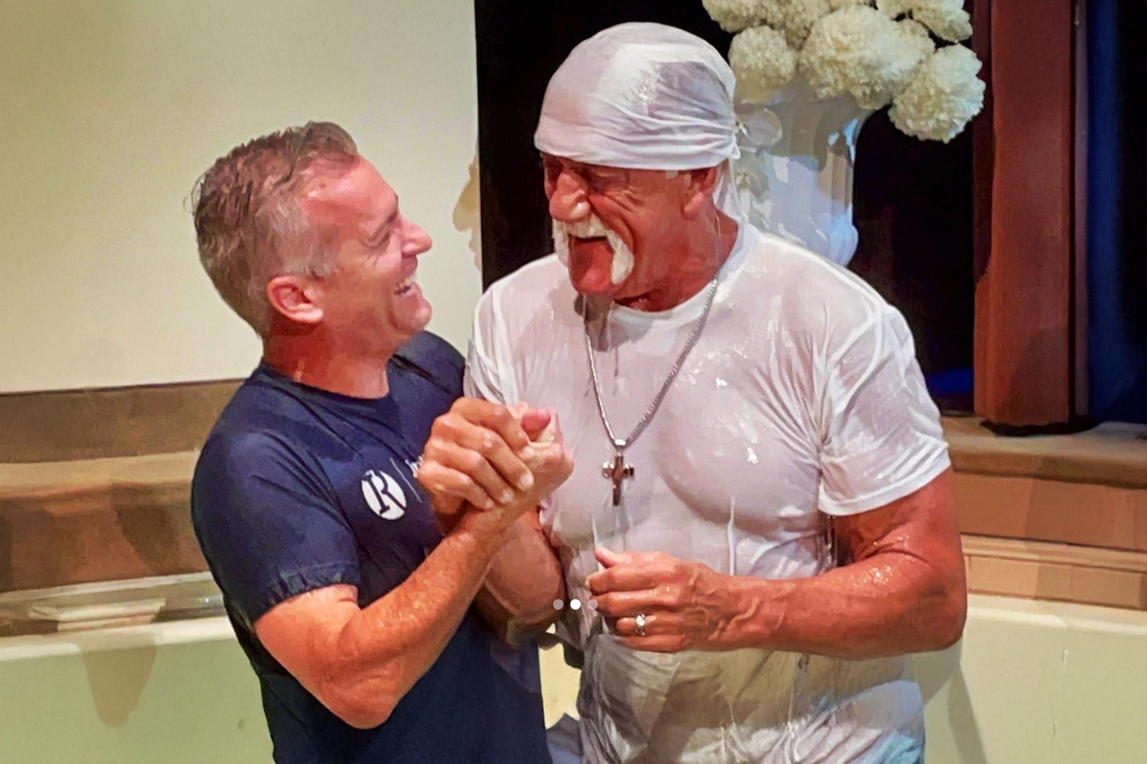 Hulk Hogan Got Bapti...